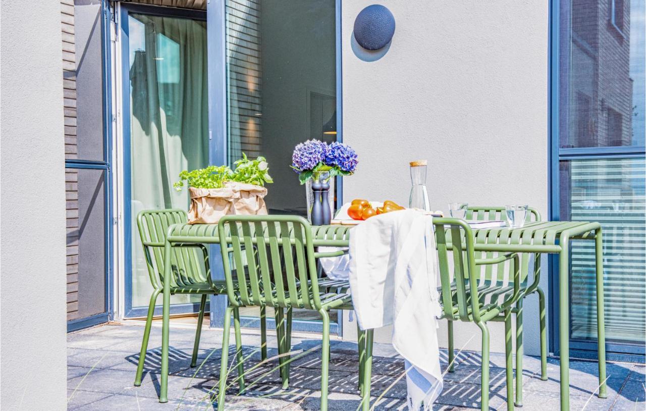2 Bedroom Awesome Home In Lembruch-Duemmer See Esterno foto