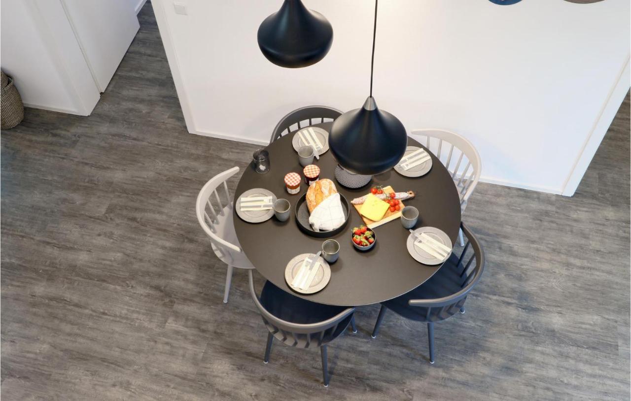 2 Bedroom Awesome Home In Lembruch-Duemmer See Esterno foto